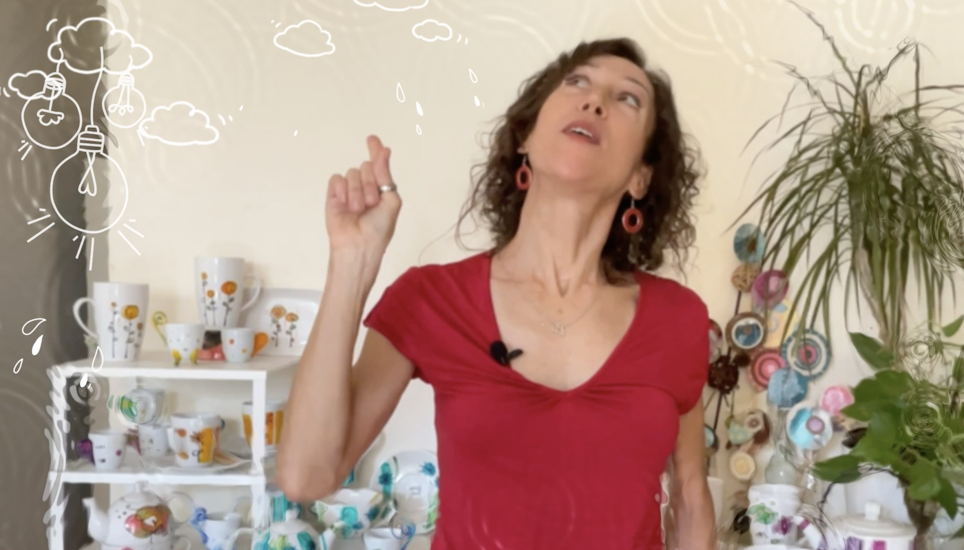 Decorate your mug. Ceramic painting with cooking in domestic oven is a top online class by art teacher Luciana Torre. In this great art tutorial you will learn: How to paint on ceramics, porcelain and glass. How to fix the paintings in your oven at home. How to personalize your christmas gifts Painting on ceramic and fix in domestic oven is a top skillshare class in Spanish with subtitles in English. Learn step by step how to decorate your own ceramics in 3 steps and how to fixing in home oven!